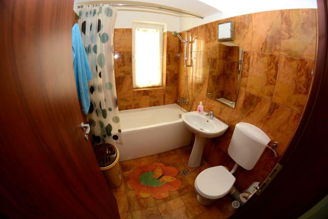 David Aprilia Apartment Navodari Bagian luar foto